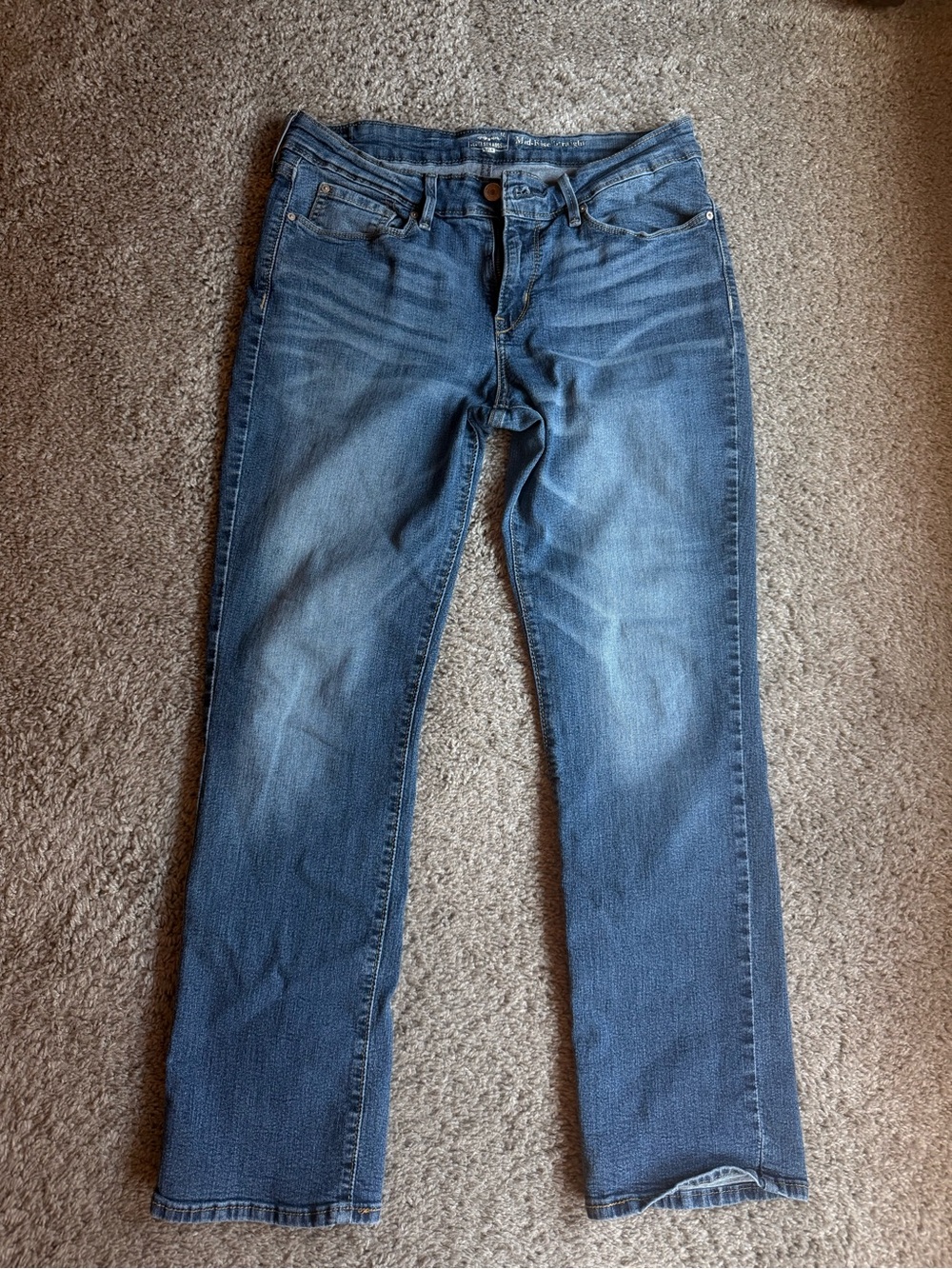 Women’s Boot Cut Jeans in Washed Blue